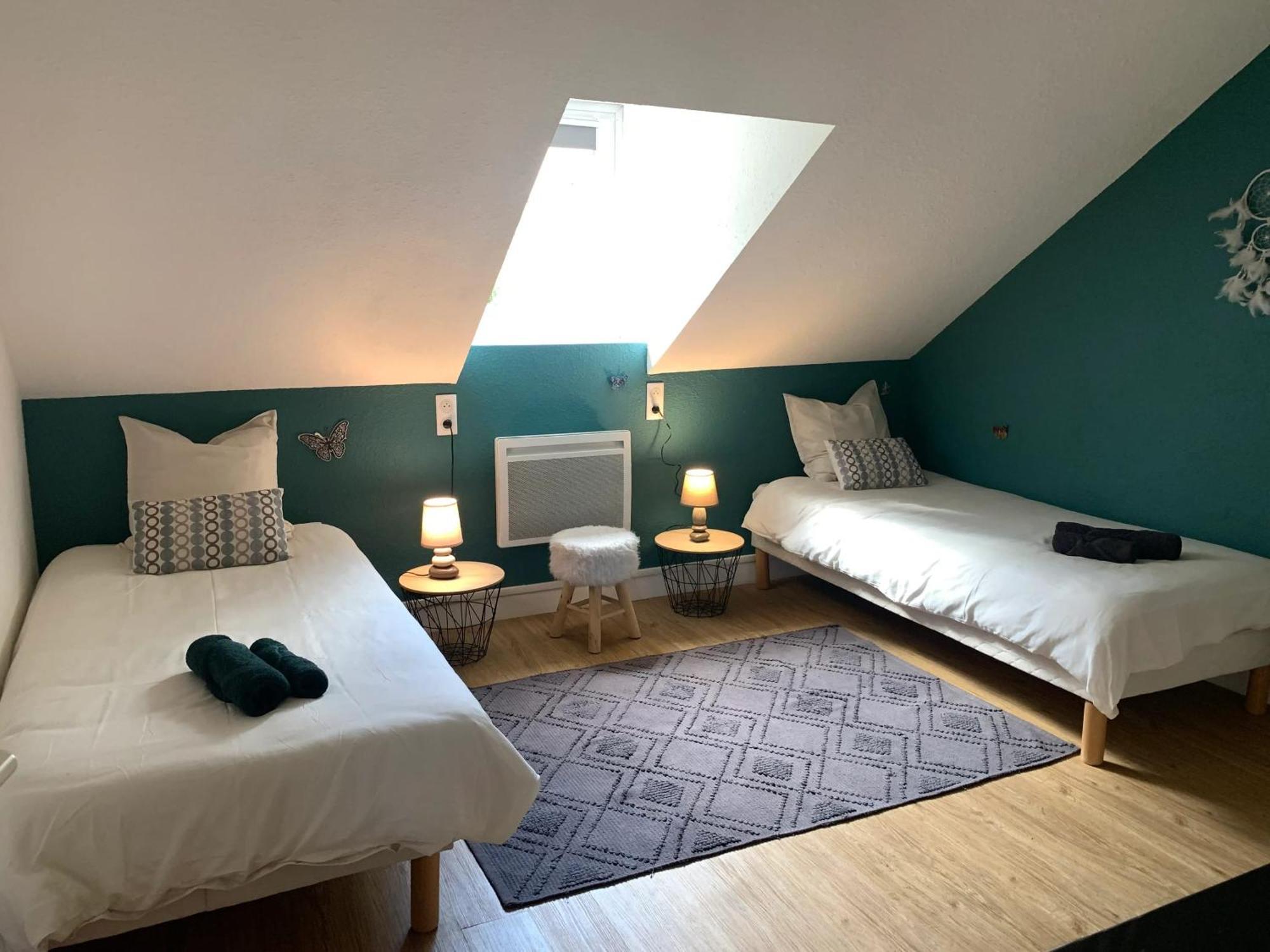 Appartement Charmant A Bagneres De Bigorre 56 M² Avec Balcon Luaran gambar
